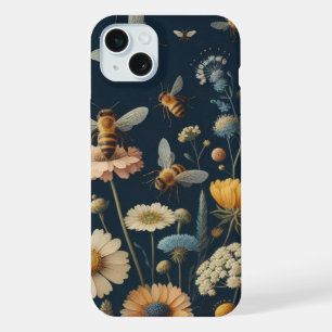 Coque iPhone 15 Plus Abeilles et Fleurs Sauvages sur Fond Bleu Foncé