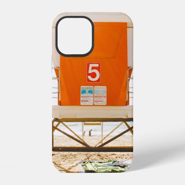 Coque iPhone Abri orange et blanc devant le rivage (Verso)
