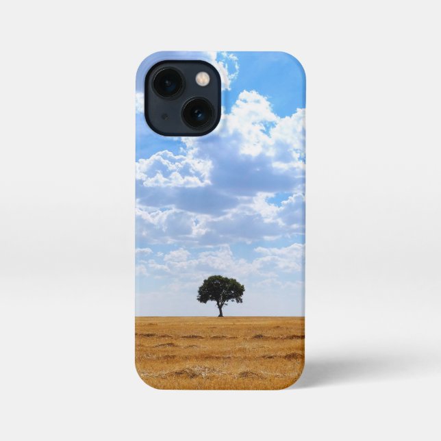 Coque iPhone Arbre dans un champ de blé récolté (Verso)