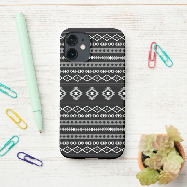 Coque iPhone Aztec blanc gris noir Motifs mélangés Motif (Sur le bureau)