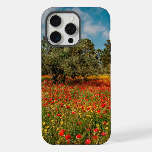Coque iPhone champ avec des fleurs et des arbres (Verso)
