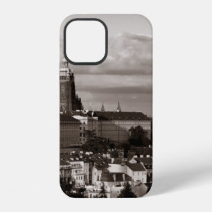 Coque iPhone 12 Château de Prague avec la cathédrale Saint-Guy en 