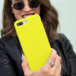 Coque Pour iPhone 14 Couleur néon brillant fluorescent<br><div class="desc">Cette conception peut être personnalisée en choisissant l'option Modifier la conception. Vous pouvez également transférer sur d'autres objets. Contactez-moi à l'adresse colorflowcreations@gmail.com ou utilisez l'option conversation en haut de la page si vous souhaitez avoir cette conception sur un autre produit ou si vous avez besoin d'aide pour cette conception. Voir...</div>