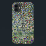 Coque iphone de pommier de Gustav Klimt<br><div class="desc">Coque iphone de pommier de Gustav Klimt. Huile faisant souffrir sur la toile à partir de 1912. Un beau paysage de la période postérieure du Klimt. Un grand cadeau pour des fans de la peinture de paysage,  des pommiers,  du nouveau et du Gustav Klimt d'art.</div>