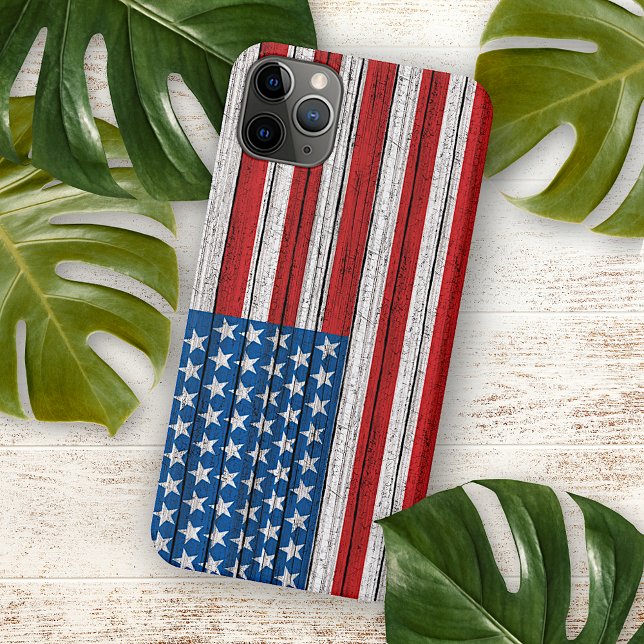 Coque iPhone Drapeau Américain Sur Motif De Planches De Bois Al (Créateur téléchargé)