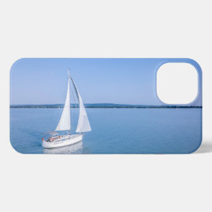 Etui iPhone 13 Eau   Yacht au lac Balaton en Hongrie