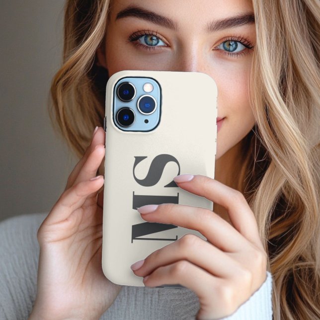 Coque iPhone Étui simple avec monogramme crème initial (Créateur téléchargé)