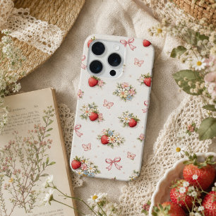 Coque iPhone 15 Pro Fleurs de fraise vintage sans couture cottagecore