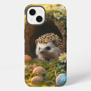Etui iPhone 13 Hérisson adorable dans une maison de rondin moussu