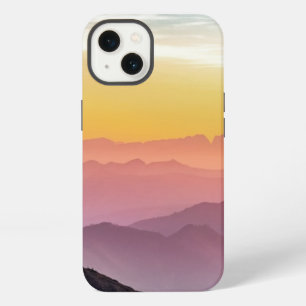 Etui iPhone 13 Lever de soleil montagneux paisible coloré inspira