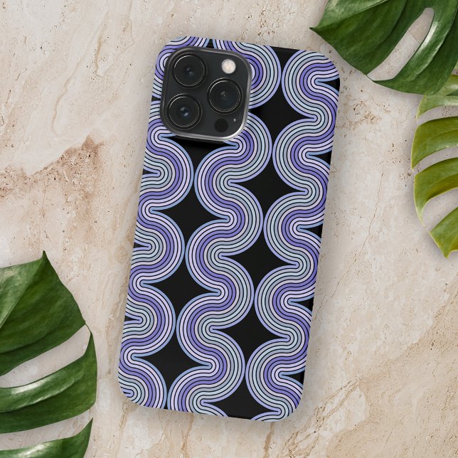 Coque iPhone Lila Violet Pourpre Rose Rayures Ondulées Sur Fond (Créateur téléchargé)