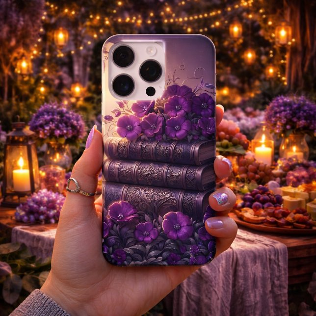 Coque iPhone Livre Gothique Fleur Violet (Créateur téléchargé)