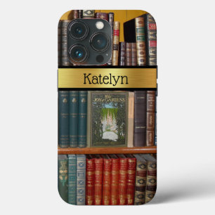 Etui iPhone 13 Pro Livres Anciens sur Étagère de Bibliothèque Personn