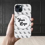 Etui iPhone 13 Logo d'entreprise personnalisé Motif noir et blanc<br><div class="desc">Faites la promotion de votre marque grâce à ce coque iphone personnalisé doté d'un motif de logo extensible en noir et blanc. Parfait pour l'image de marque d'entreprise, le swag promotionnel, les cadeaux de clients ou l'utilisation d'employés, ce boîtier téléphonique minimaliste moderne allie style et professionnalisme. Ajoutez le logo de...</div>