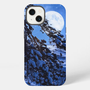 Etui iPhone 13 Lune au-dessus d'un sapin enneigé et d'une côte ma
