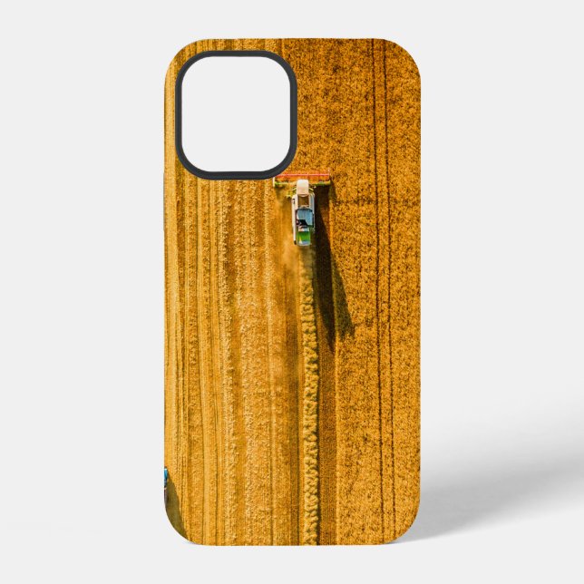 Coque iPhone Machine de moissonneuse travaillant sur le terrain (Verso)