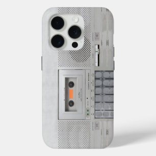 Coque iPhone 15 Pro Magnétophone à Cassette Vintage
