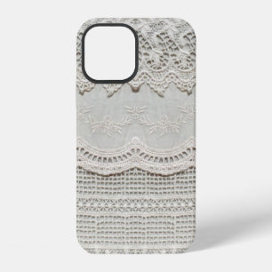 Coque iPhone 12 Magnifique textile blanc à dentelle subtil, vue ra