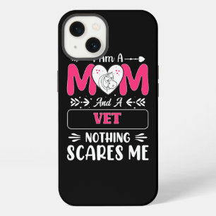 Etui iPhone 13 Maman et vétérinaire Rien ne me fait peur, Maman v
