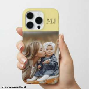 Coque iPhone 16 Pro Moderne Monogramme 1 Photo Jaune Clair