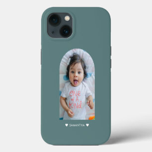 Etui iPhone 13 Moderne Turquoise Hearts Nom Arch Photo de famille