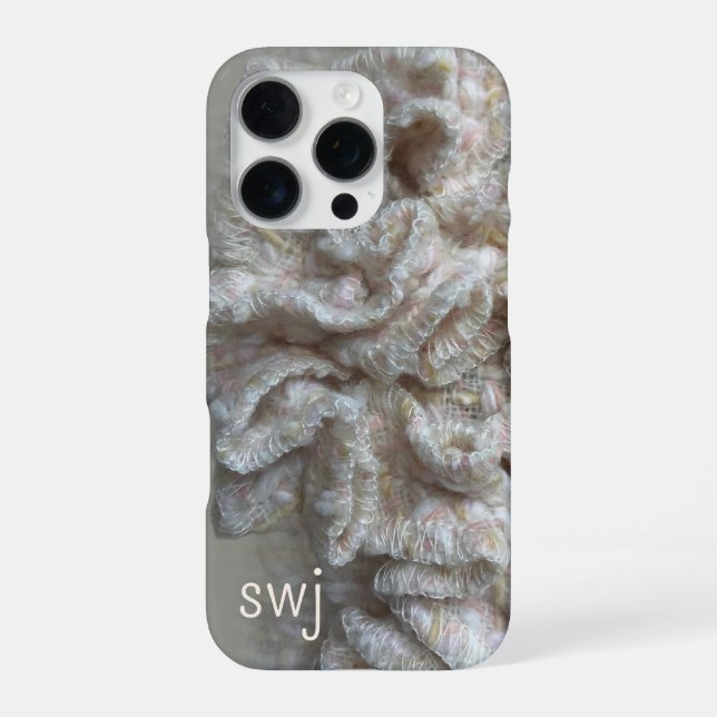 Coque iPhone Monogram Pastel Boho Neutral Gold Cream Ruffle (Verso)