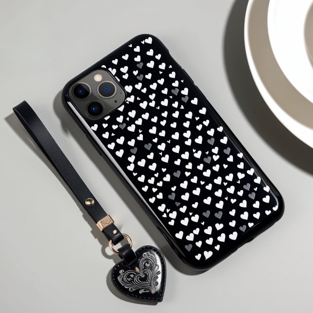 Coque iphone Motif de coeur noir et blanc (Créateur téléchargé)