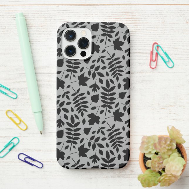 Coque iPhone Motif Feuille tombé noir sur gris (Sur le bureau)