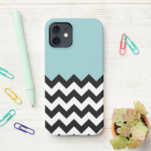 Coque iPhone Motif Zigzag noir et blanc, Chevron, Bleu (Sur le bureau)