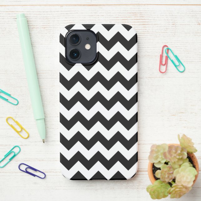 Coque iPhone Motif Zigzag noir et blanc, Motif Chevron (Sur le bureau)