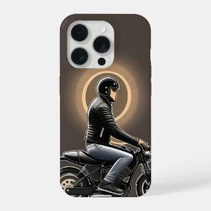 Coque iPhone 15 Pro Motocycliste roulant sous un ciel éclairé par la l