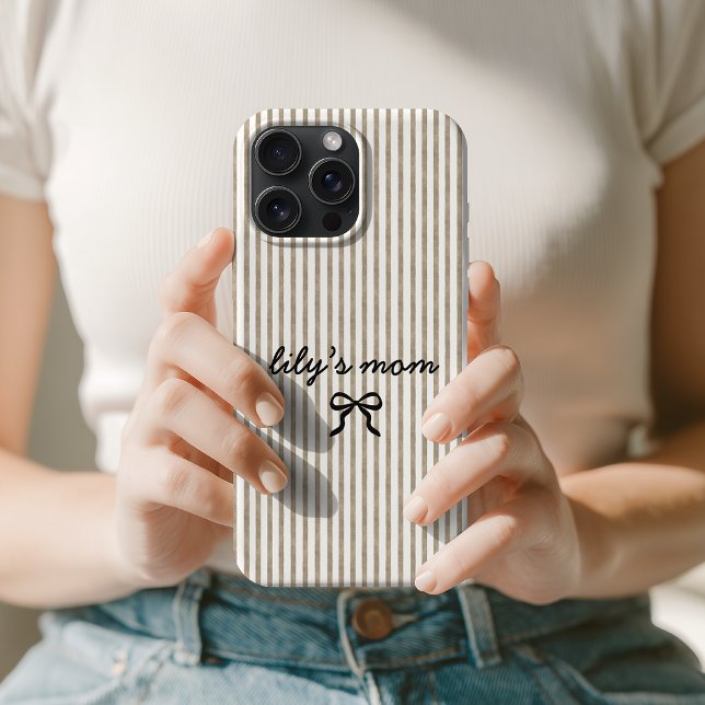 Coque iPhone Nom de script personnalisé Coquette Fête des Mères (Gift to Bride to Be | Custom Name Registered Nurse Phone Cover | Gift to Coworker)