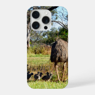 Coque iPhone 15 Pro Parents Émeus Emmenant Leurs Petits En Promenade,