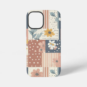 Coque iPhone 12 Mini Patchwork floral bohème en terre cuite et sauge