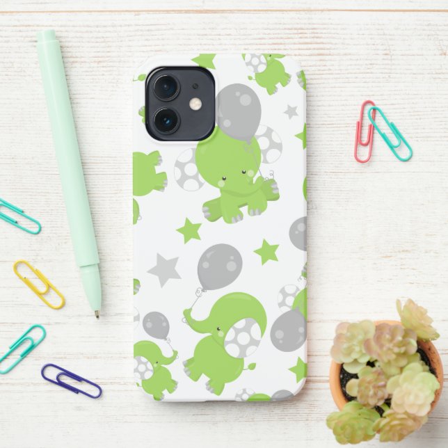 Coque iPhone Pattern of Green Elephants, Cute Elephants, stars (Sur le bureau)