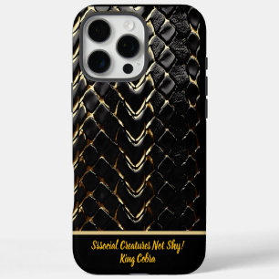 Coque iPhone 16 Pro Max Peau de serpent luisante mettant en valeur l'art d