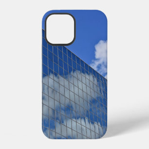 Coque iPhone 12 Reflet de nuage dans un gratte-ciel