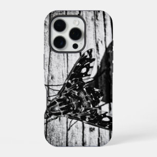 Coque iPhone 16 Pro revenir en volant