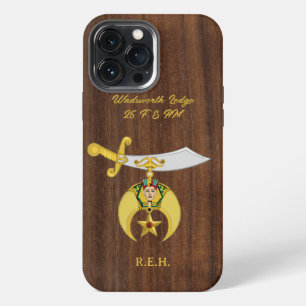 Etui iPhone 13 Pro Max Symbole de retrait avec Faux Wood Monogrammed Otte