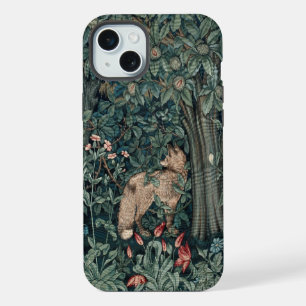 Coque iPhone 15 Plus Tapisserie forestière au renard de William Morris