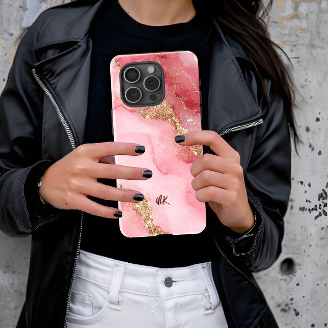 Coque iPhone Un arrière-plan en marbre rose luxueux (Créateur téléchargé)