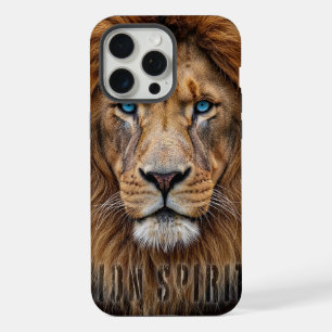 Coque iPhone 15 Pro Max Visage majestueux de lion aux yeux bleus   Faune A