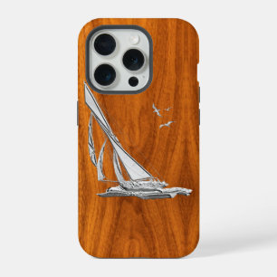 Coque iPhone 15 Pro Voilier Chrome sur Impression de placage de teck