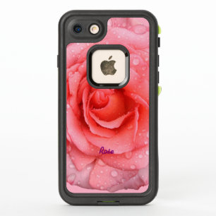 Gouttes d'eau de rose rose rouge romantique person