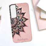 Coque Samsung Galaxy Boho Chic Personnalisé Floral Mandala Rose Gold<br><div class="desc">Boho Chic Personnalisé Floral Mandala Rose Gold Samsung Galaxy S22 Coque Apporte un certain éclat et glamour dans notre ambiance bohème. Or rose - Rose, Faux, Metallic, Coque Parties scintillant .Elégant mandala peint rose, bleu marine et blanc avec des accents turquoises foncés. Design tendance pour toutes les filles qui sont...</div>