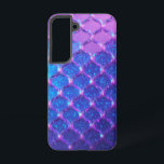 Coque Samsung Galaxy Boîtier de téléphonie Mermaid Gradient et Starry S<br><div class="desc">Cette mallette téléphonique présente un design mystique qui rappelle la mer profonde. Un beau dégradé s'écoule du violet au bleu, comme si un ciel étoilé était parsemé d'une multitude d'étoiles étincelantes à travers l'univers. Sur le dessus se trouve un motif ressemblant à des écailles de sirène qui brillent avec un...</div>