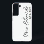 Coque Samsung Galaxy Limite Cursive Mme Custom Nom de famille Mariage C<br><div class="desc">Ceci est un minimal Cursive Personnalisé Madame Nom Mariage Cadeau Samsung Galaxy Téléphone Case!</div>