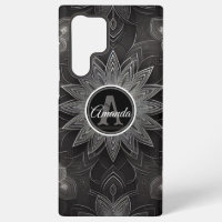 Mandala floral noir et blanc complexe monogramme