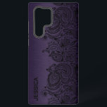 Coque Samsung Galaxy Métallurgique Violet Avec Dentelle De Paisley Noir<br><div class="desc">Image d'un arrière - plan métallique violet avec un accent cachemire floral noir.</div>
