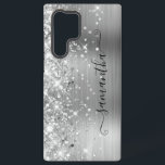 Coque Samsung Galaxy Signature Fille Glittery Argent<br><div class="desc">Fille faux brillant de parties scintillant argent en surbrillance sur le bord gauche jumelé avec un motif art numérique en métal brossé gris argenté. La signature girly moderne dispose d'une élégante police de calligraphie blanche avec queues décoratives dans un format vertical. Customisez les styles de police ou déplacez les graphismes...</div>